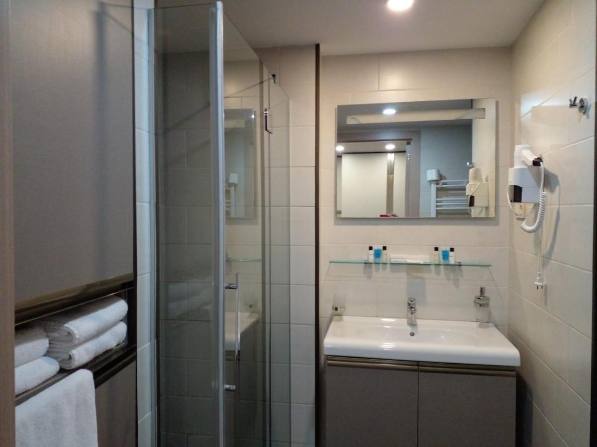 Aphrodite Apartments Batumi Bagian luar foto