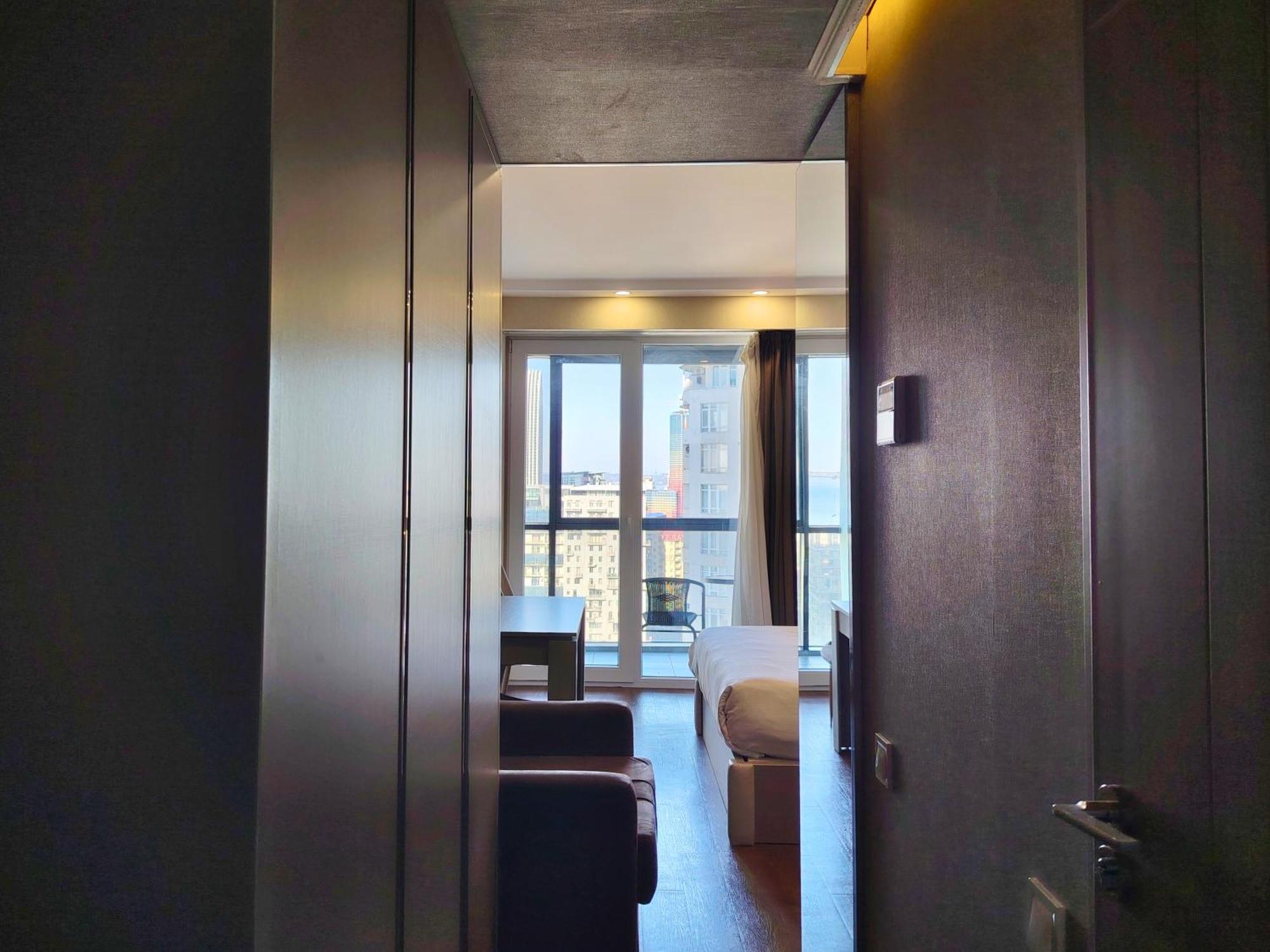 Aphrodite Apartments Batumi Bagian luar foto